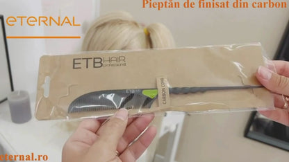 ETB Hair Professzionális Prémium Karbon Antisztatikus Tupírfésű/Stílfésű Fekete-Lila Színben